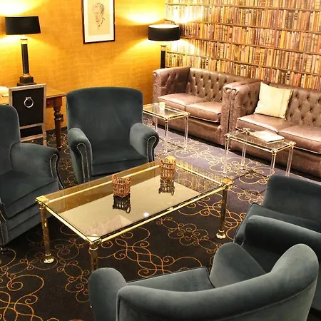 酒店 汉萨酒店 4*